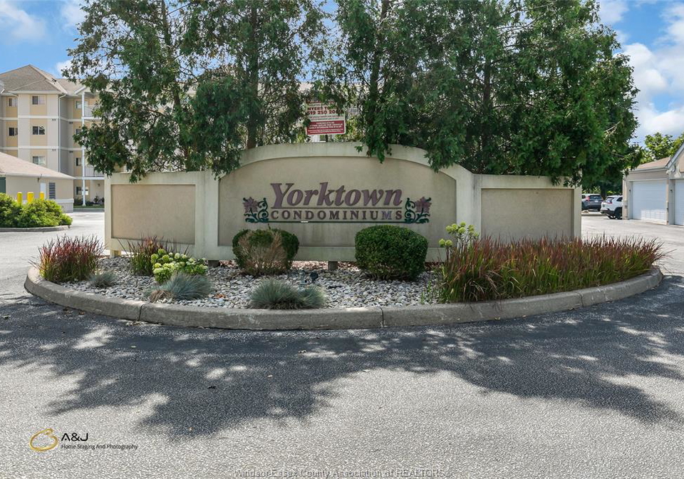 1655-grand-marais-road-west-windsor-ontario-26022191