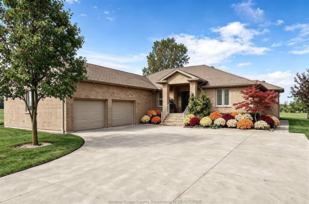 4601-8th-concession-maidstone-ontario-26022192