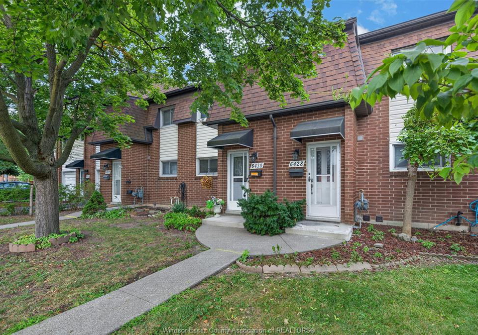 6430-thornberry-windsor-ontario-26022194