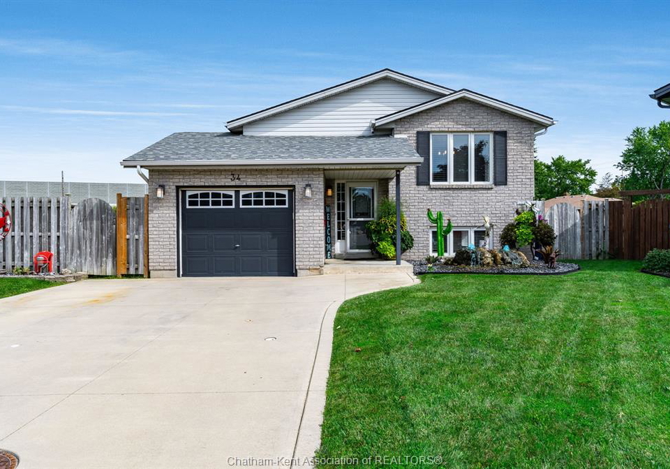 34-massey-drive-tilbury-ontario-26022209