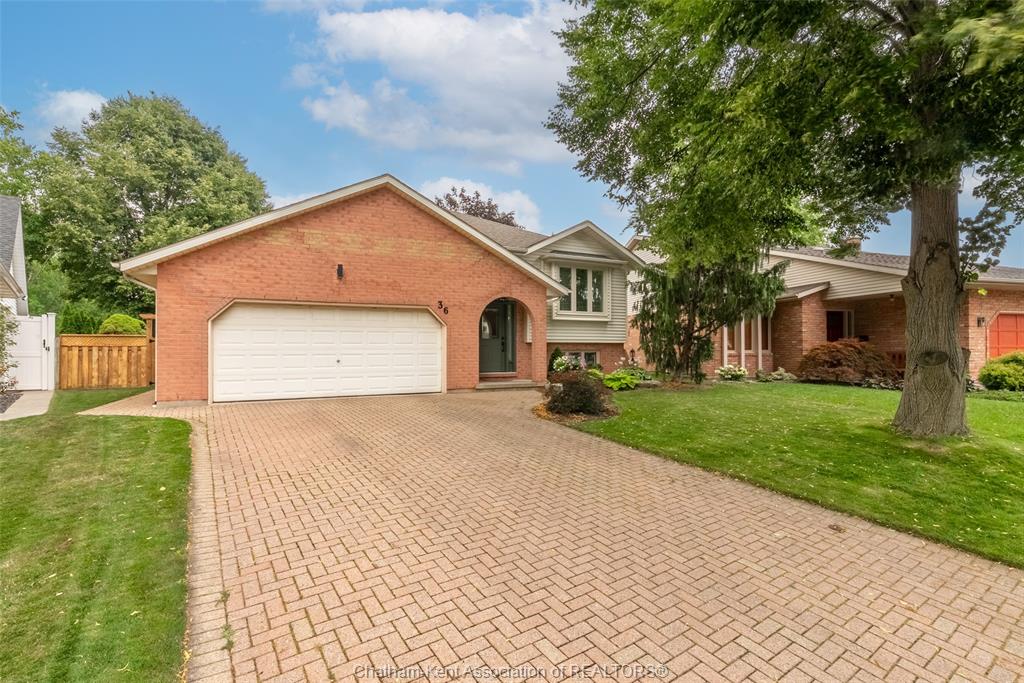 36-plantation-place-chatham-ontario-26022218