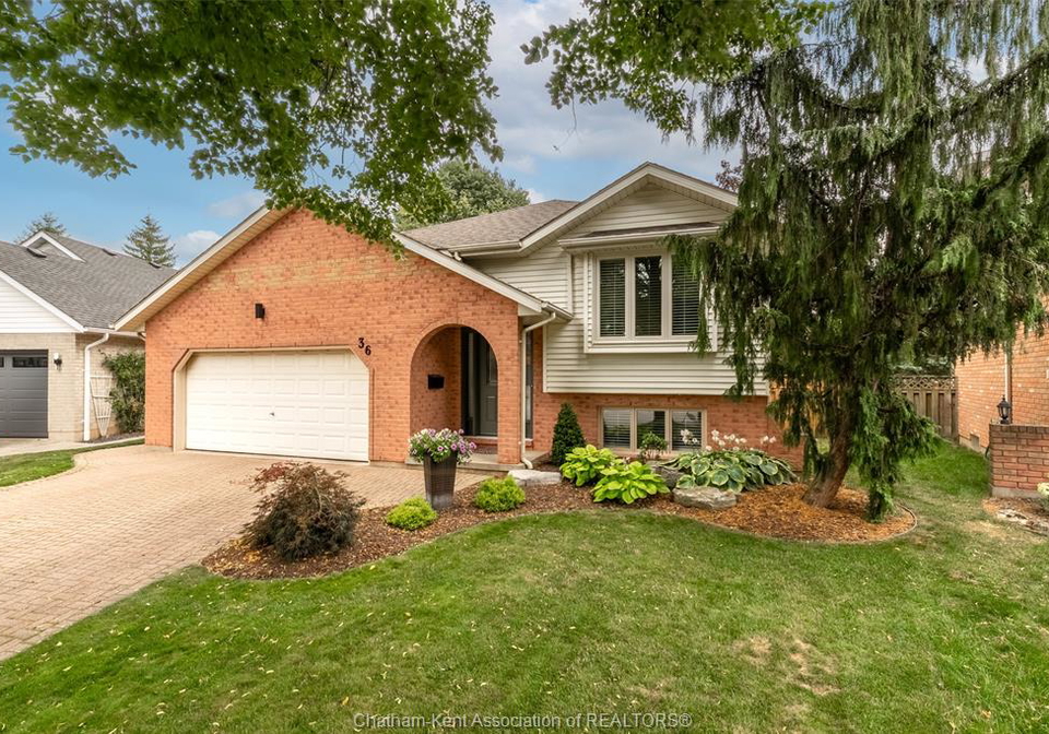 36-plantation-place-chatham-ontario-26022218