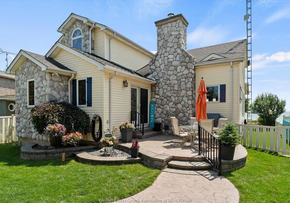 433-lakecrest-court-harrow-ontario-26022223