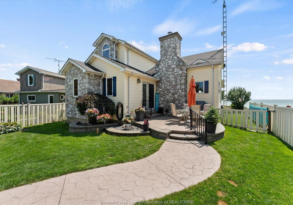 433-lakecrest-court-harrow-ontario-26022223