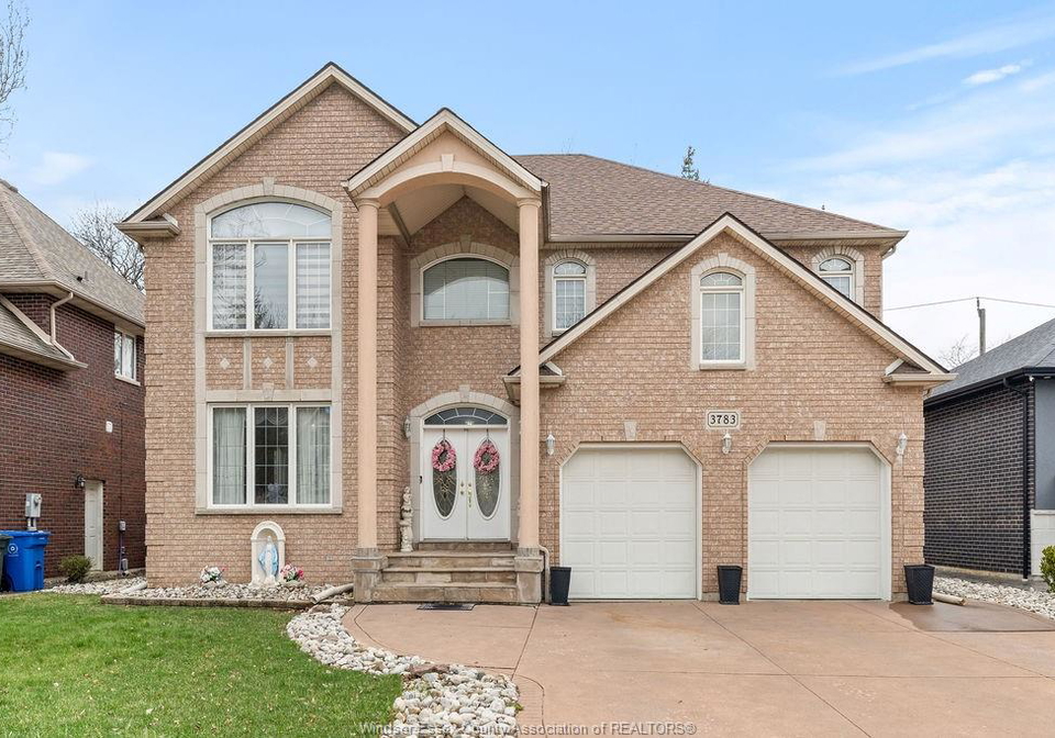 3783-inglewood-windsor-ontario-26022247