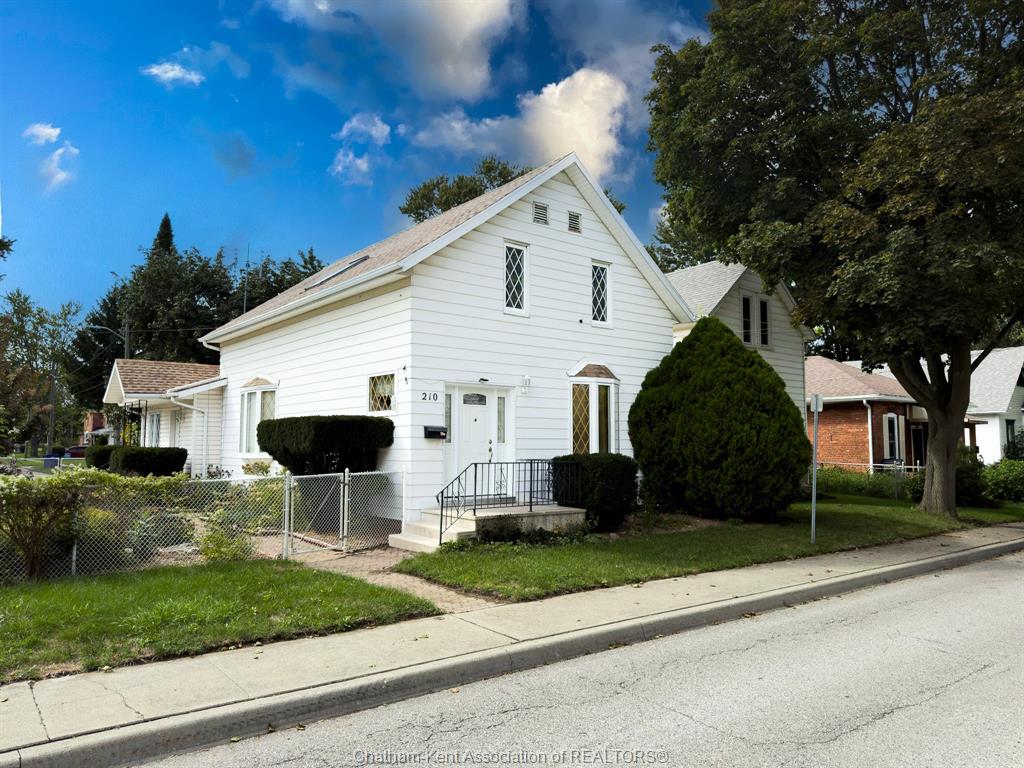 210-adelaide-street-south-chatham-ontario-26022250