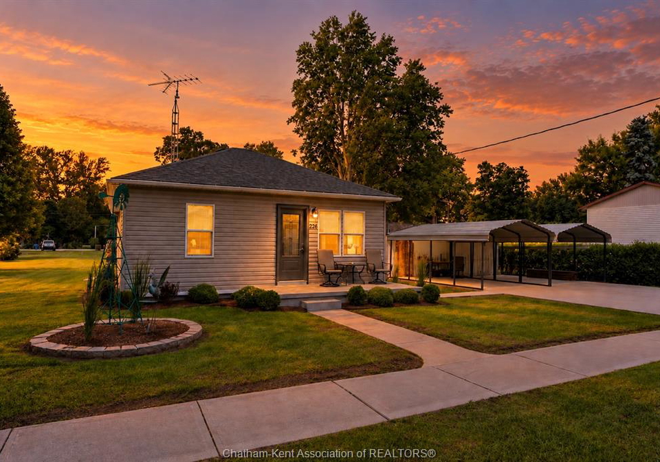 226-oak-street-east-bothwell-ontario-26022273