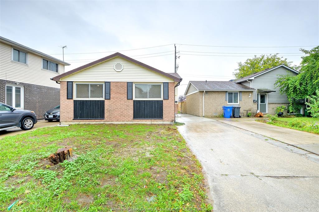 1411-bayswater-crescent-windsor-ontario-26022283