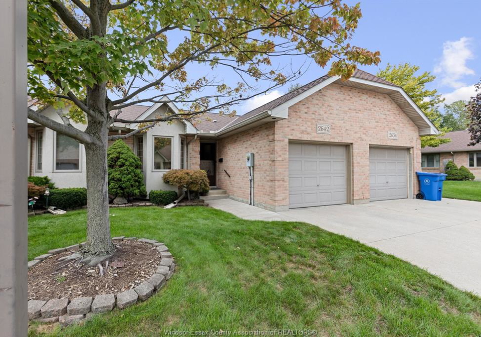 2642-norfolk-pines-crescent-windsor-ontario-26022292