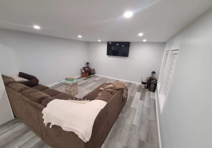 25-draper-colchester-ontario-26022297