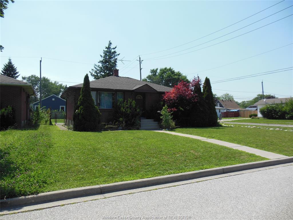 1105-harrison-windsor-ontario-26022319