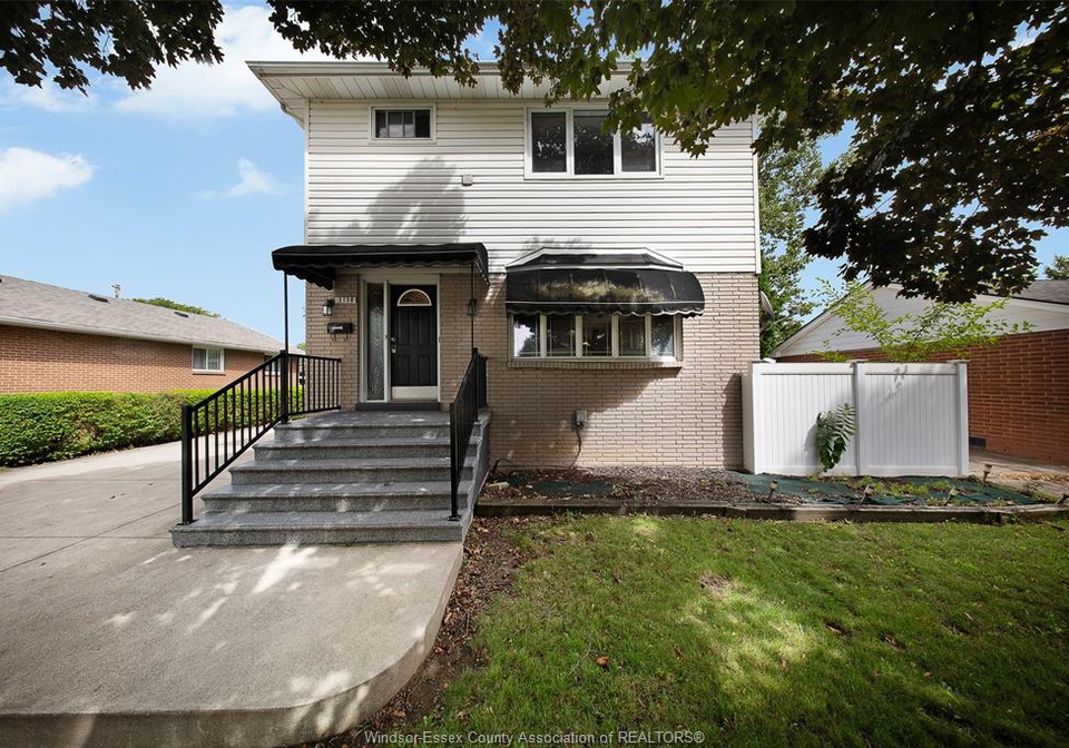 3138-hartley-drive-windsor-ontario-26022322