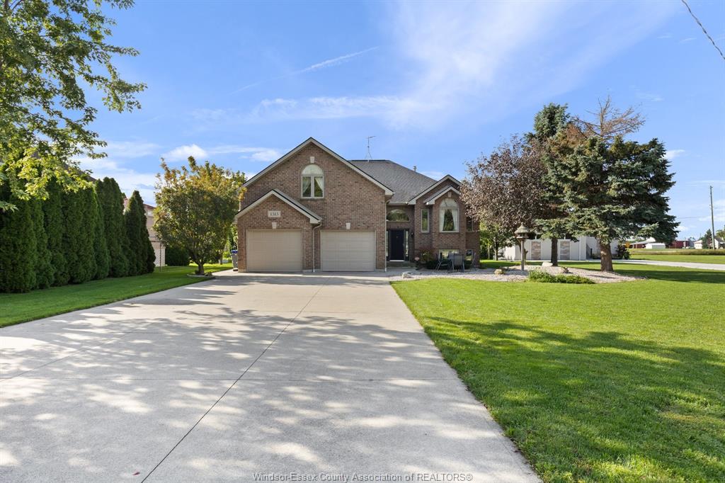 1315-st-clair-road-lakeshore-ontario-26022335