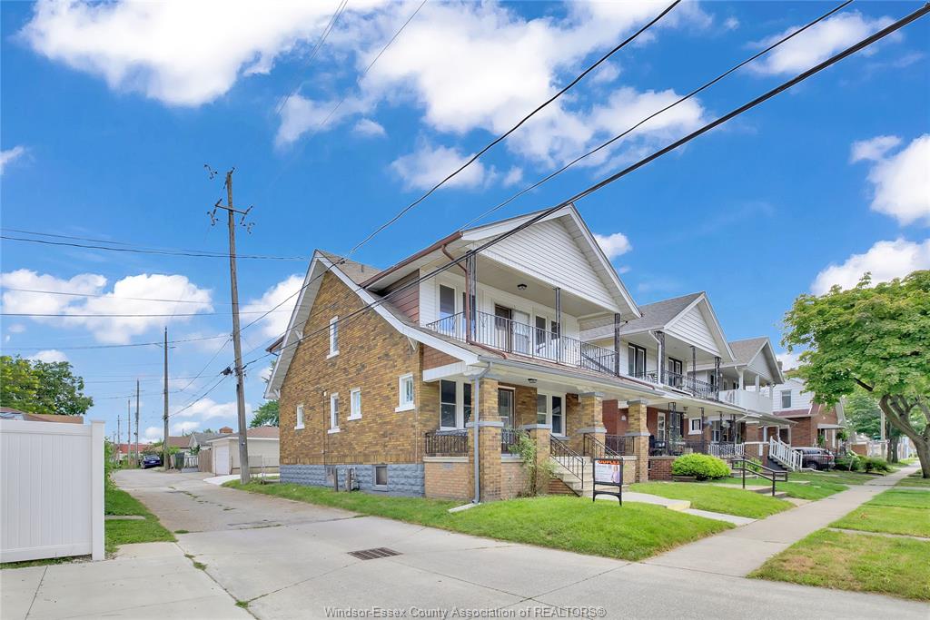 747-niagara-street-windsor-ontario-26022336