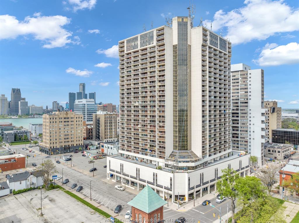150-park-street-west-windsor-ontario-26022347