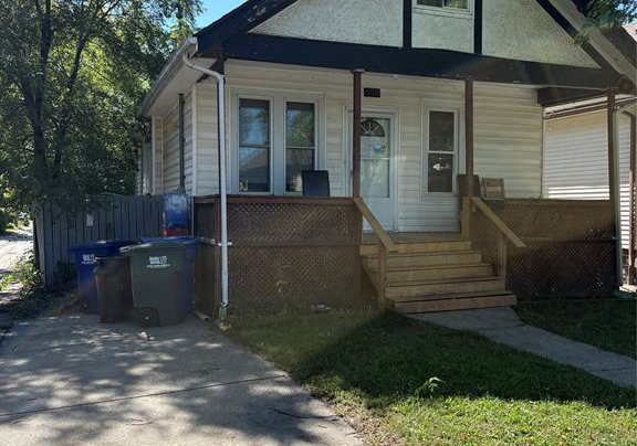 559-grove-windsor-ontario-26022358