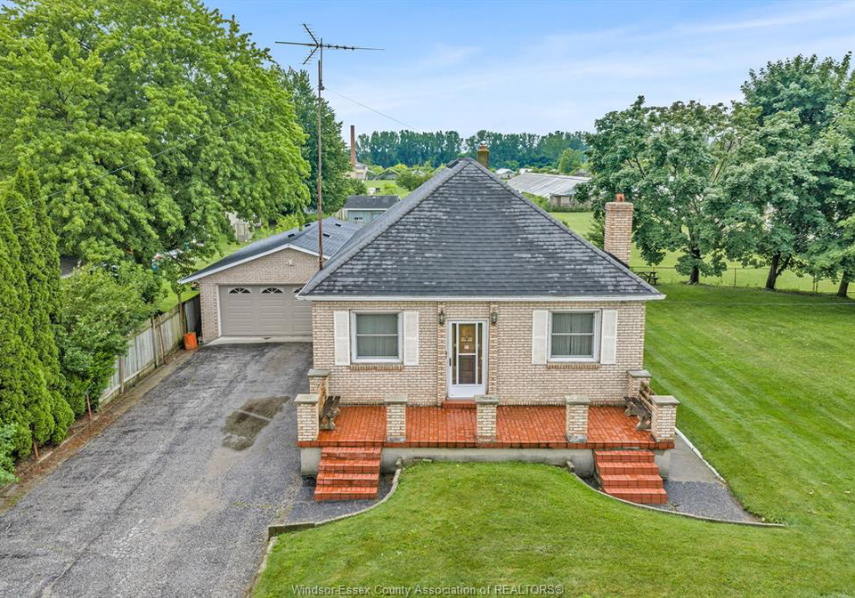 534-mersea-road-3-leamington-ontario-26022380