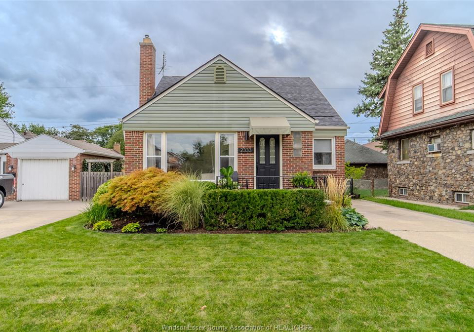 2333-kildare-road-windsor-ontario-26022381