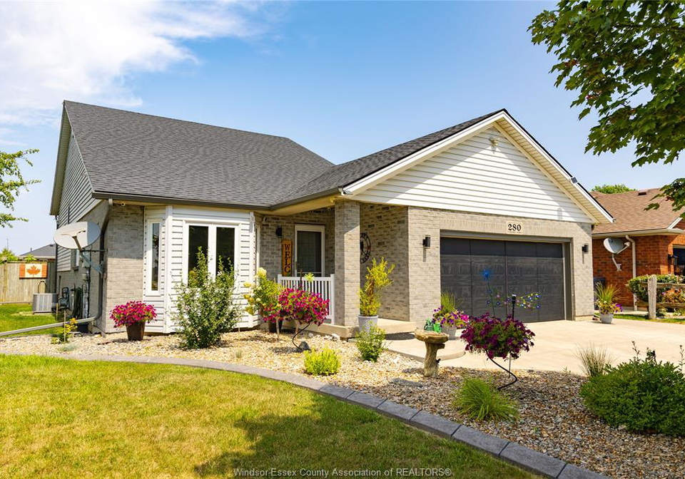 280-mclellan-amherstburg-ontario-26022392