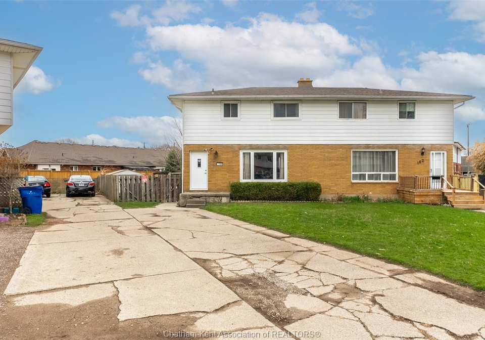 164-timmins-crescent-chatham-ontario-26022393