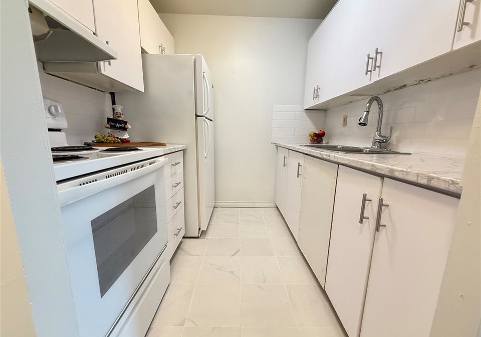 150-park-avenue-chatham-ontario-26022404