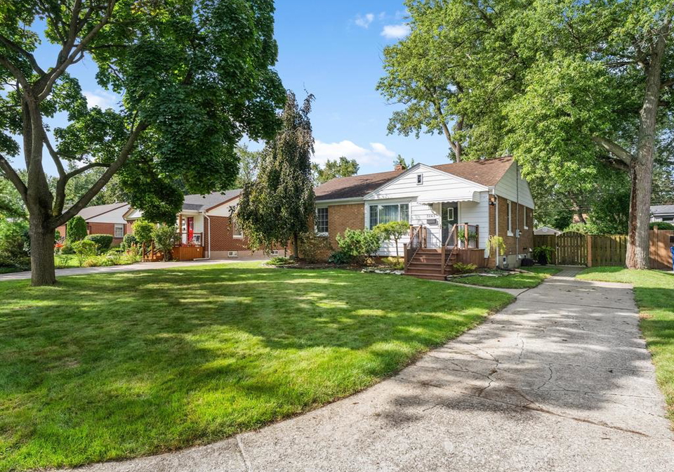 3265-longfellow-avenue-windsor-ontario-26022421