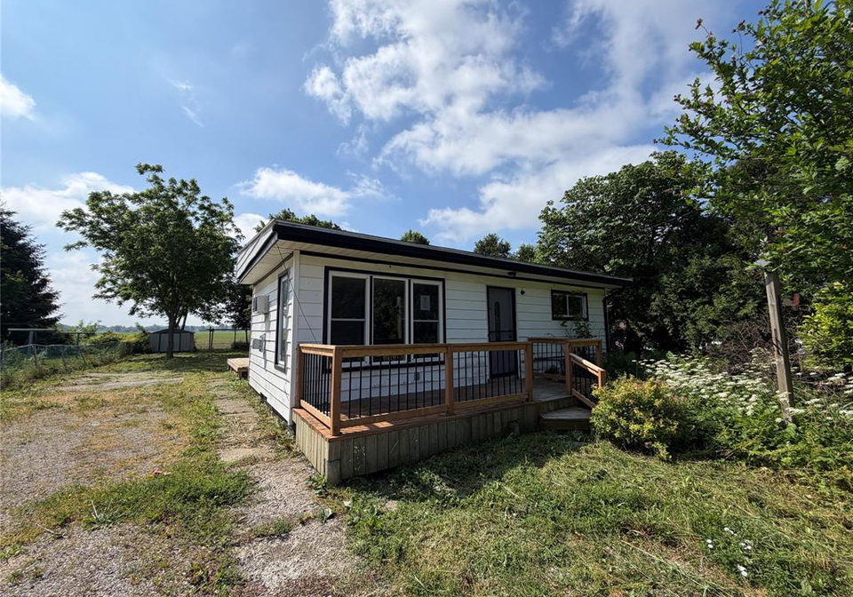 656-mcnaughton-avenue-east-chatham-ontario-26022461