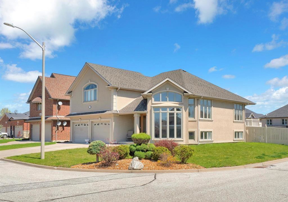 144-meconi-court-lakeshore-ontario-26022465