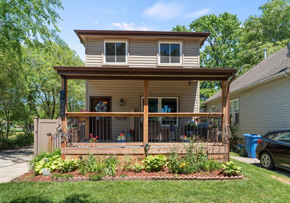 464-oak-windsor-ontario-26022510