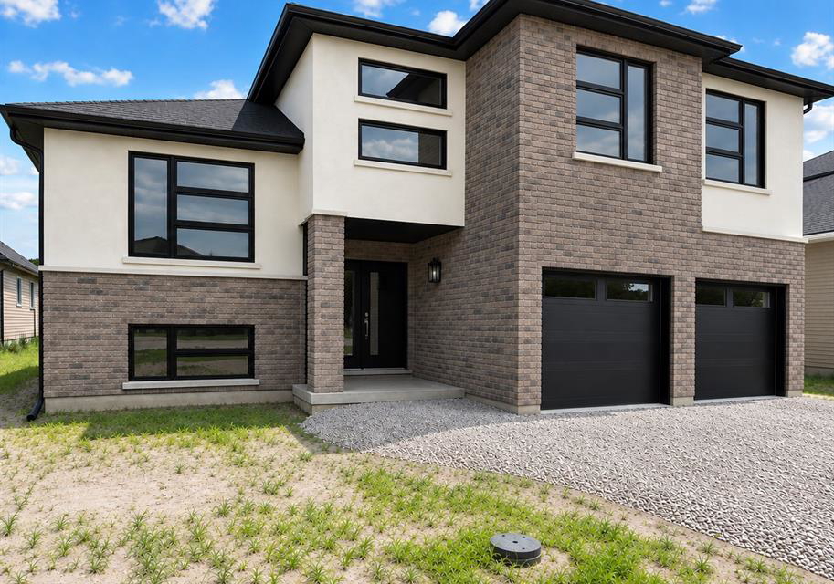 2410-partington-windsor-ontario-26022515