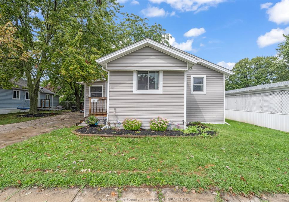 152-dana-drive-essex-ontario-26022554