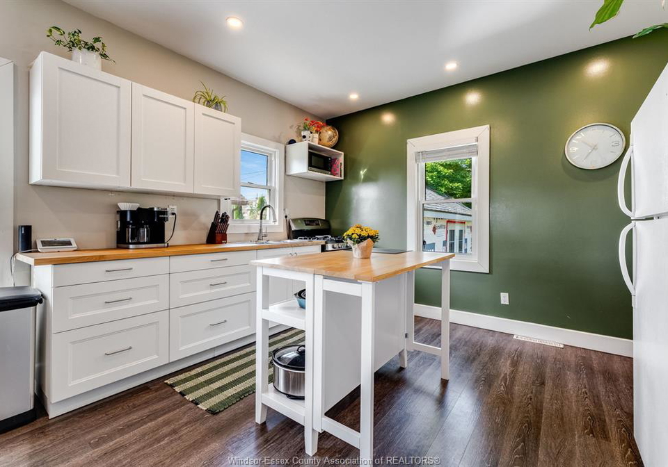 13-westmoreland-avenue-leamington-ontario-26022560