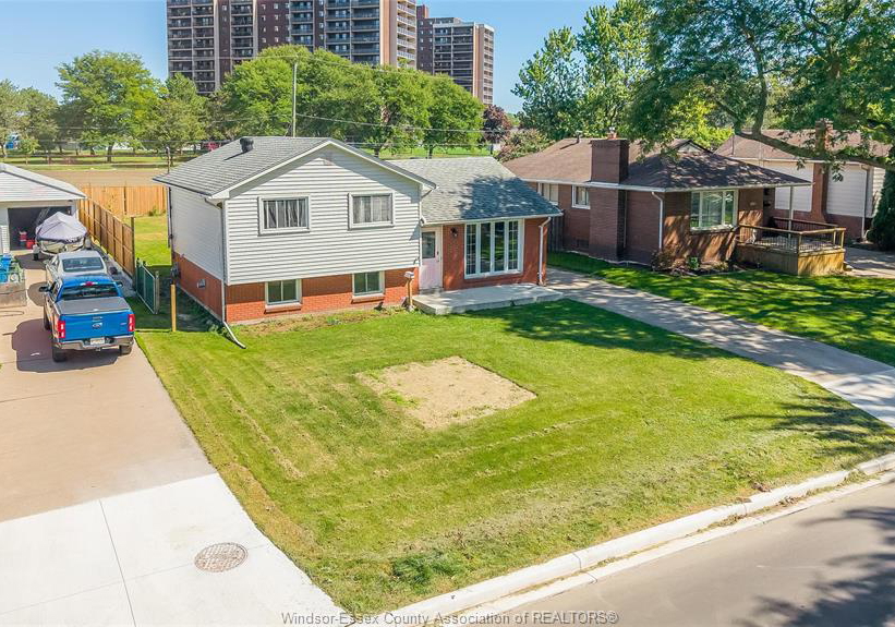 368-carling-crescent-windsor-ontario-26022569