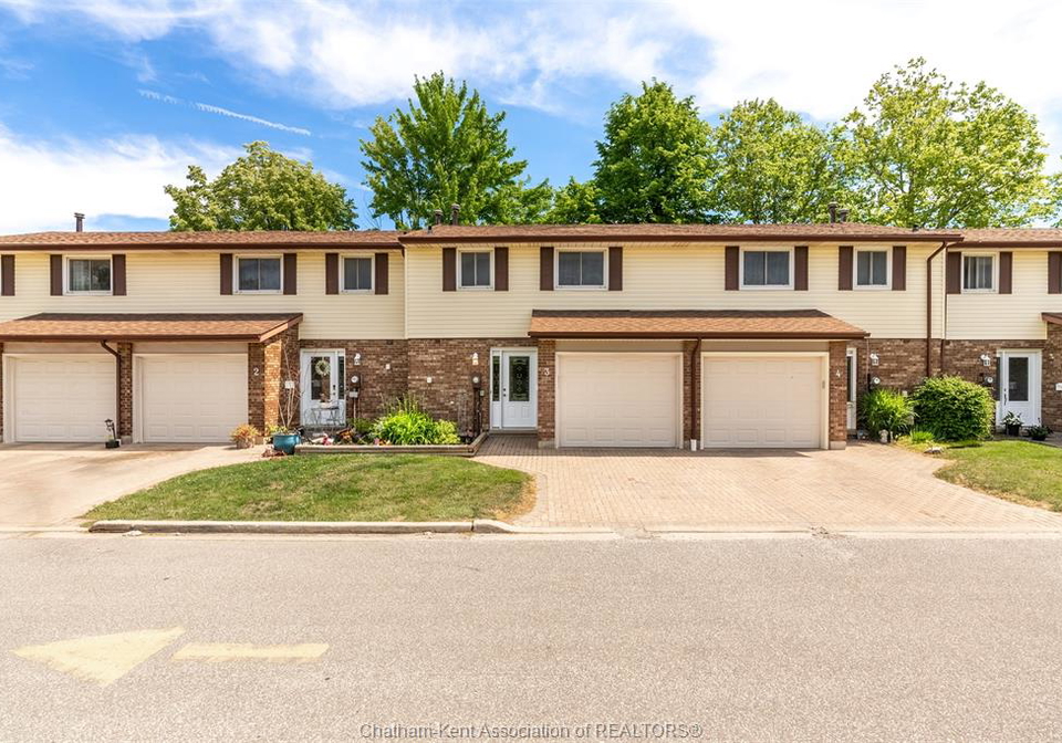 393-baldoon-road-chatham-ontario-26022577