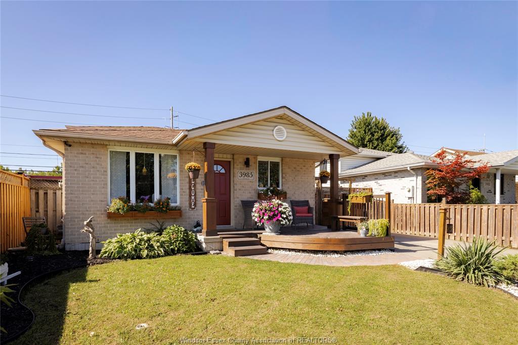 3985-acorn-crescent-windsor-ontario-26022582