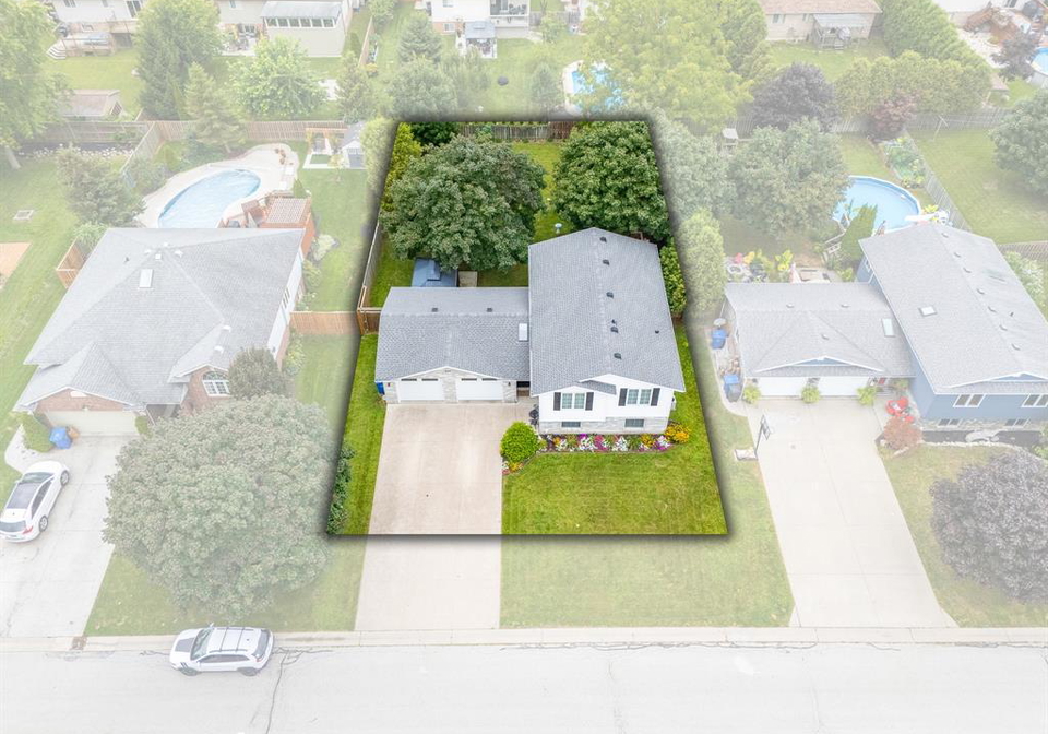 855-lawndale-avenue-kingsville-ontario-26022583