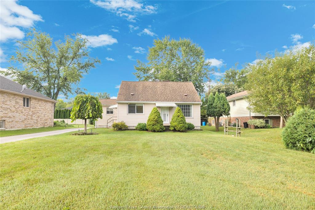 1262-reaume-road-lasalle-ontario-26022598