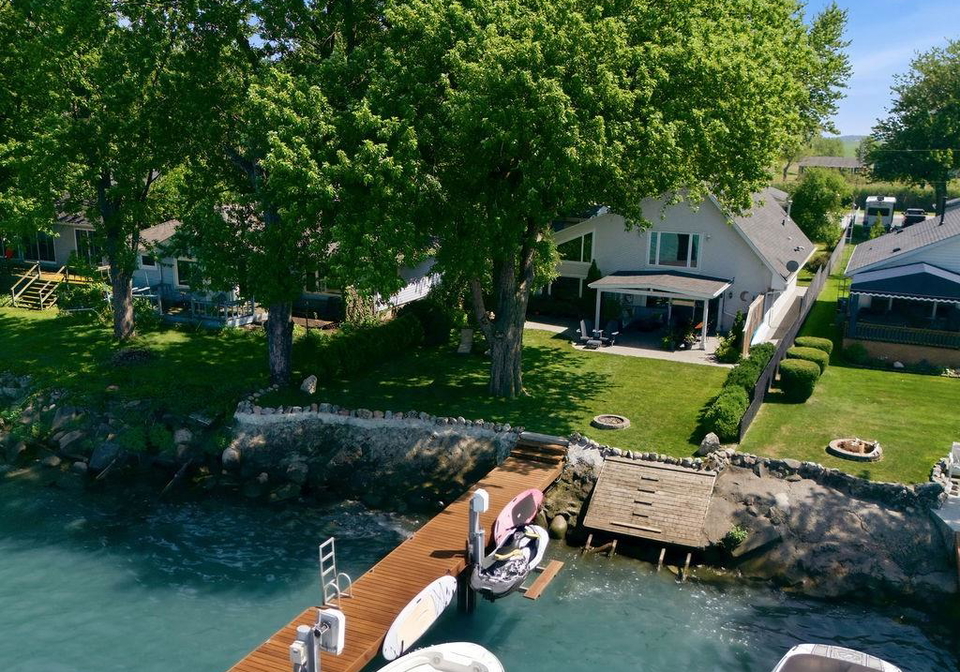 431-charron-beach-lakeshore-ontario-26022610