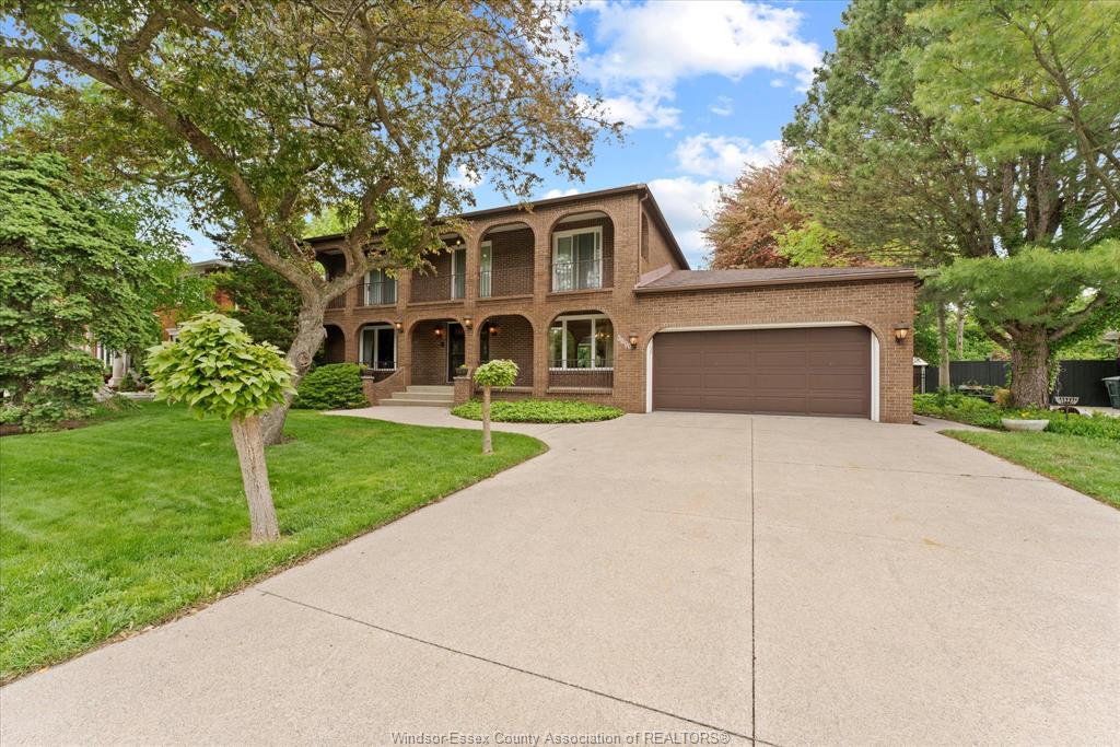 3696-huntington-avenue-windsor-ontario-26022627