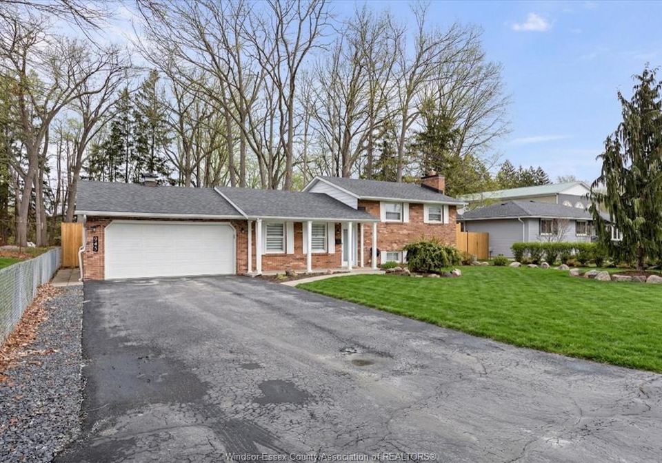 945-laurier-lasalle-ontario-26022641