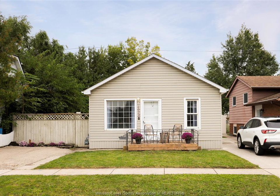 1028-reedmere-road-windsor-ontario-26022670
