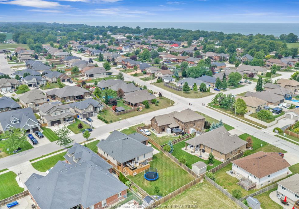 1385-pascal-avenue-lakeshore-ontario-26022674