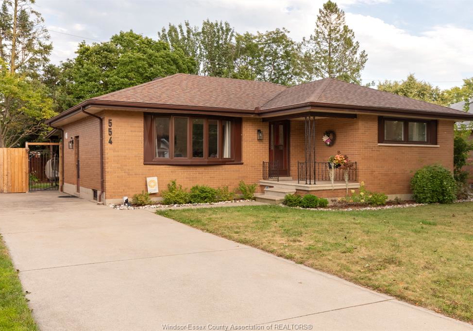 554-bertha-avenue-windsor-ontario-26022676