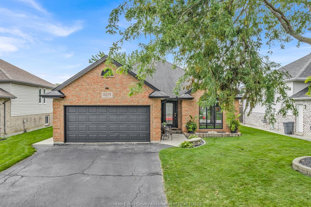 2575-wildberry-tecumseh-ontario-26022680