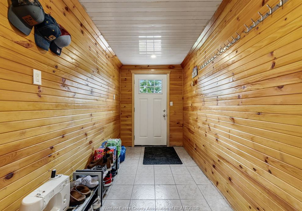 56-foster-street-wheatley-ontario-26022688