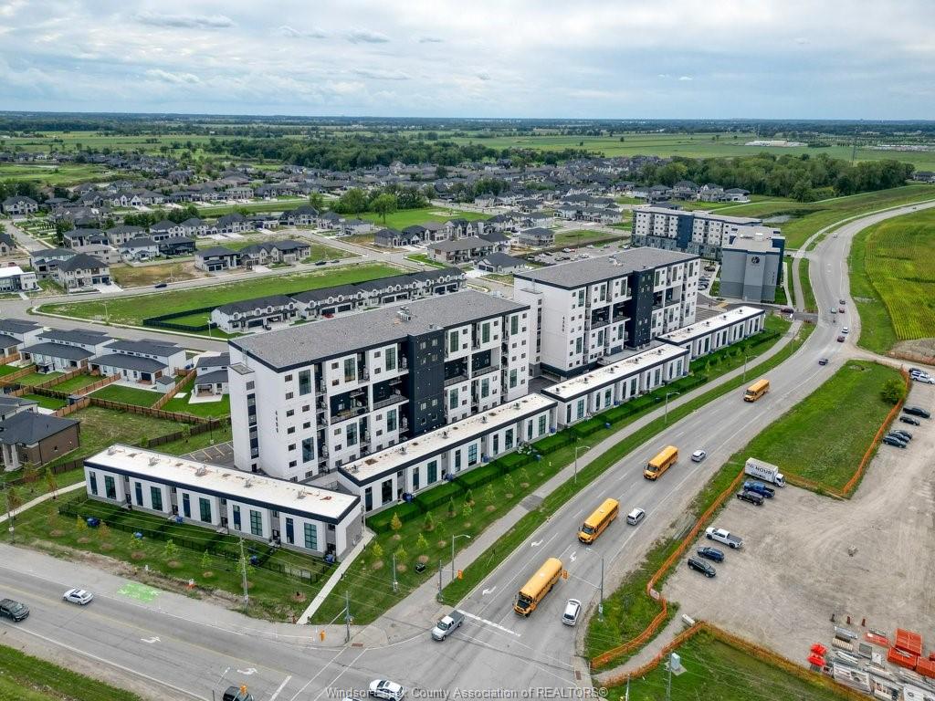 4300-laurier-parkway-lasalle-ontario-26022691