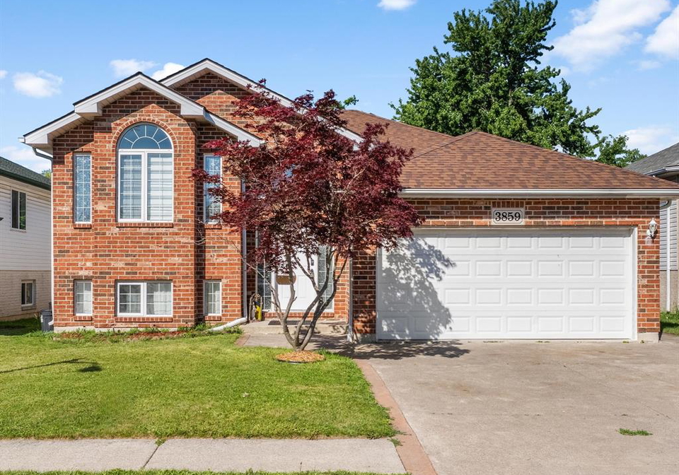 3859-clara-avenue-windsor-ontario-26022706