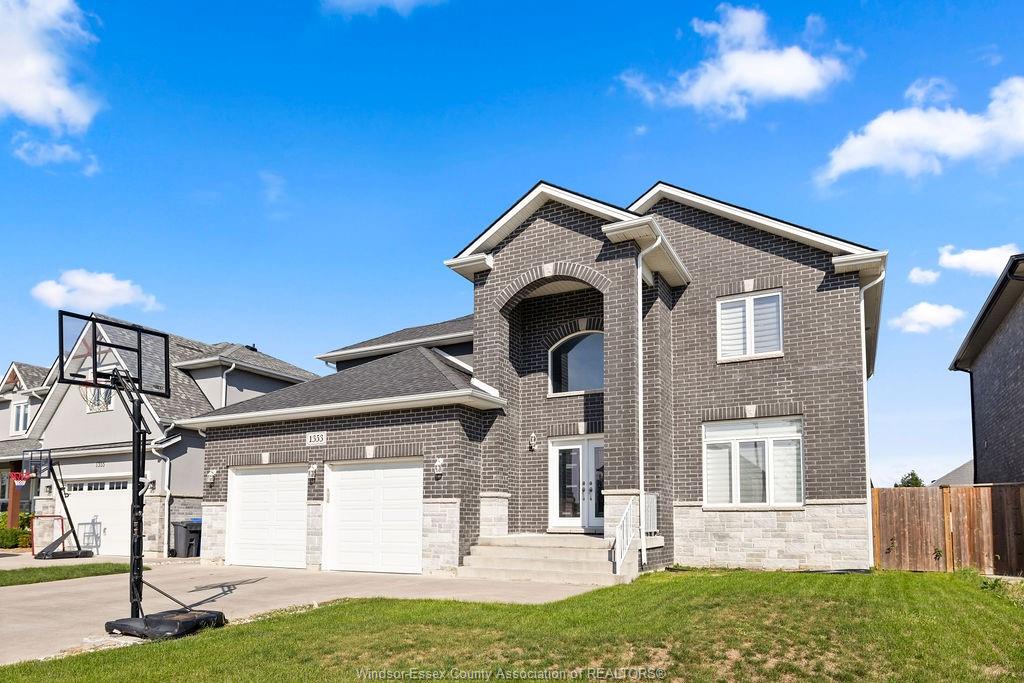 1353-pascal-avenue-lakeshore-ontario-26022754