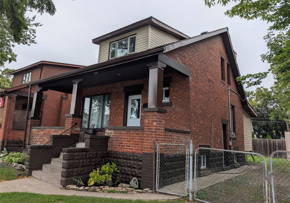 1108-dougall-avenue-windsor-ontario-26022769