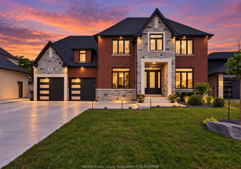 314-benson-amherstburg-ontario-26022785